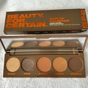 Beauty. For. Certain. Soft to Sculpted Contour Palette - New in Box, Unused